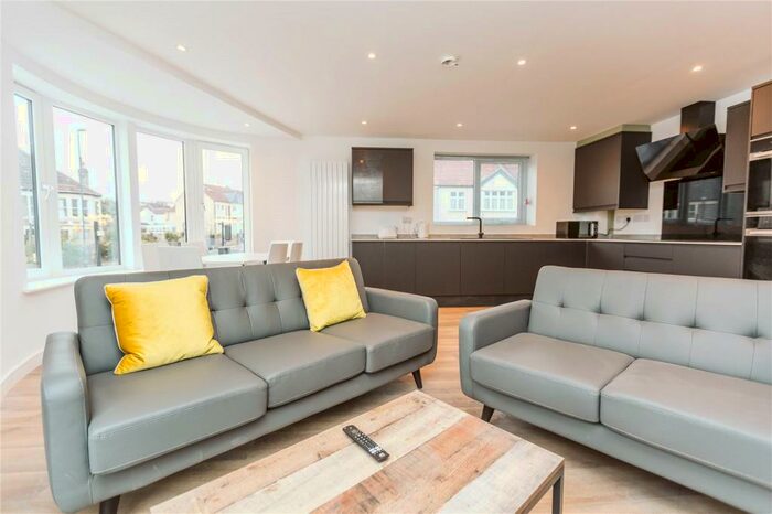 5 Bedroom Apartment To Rent In Filton Avenue, Horfield, Bristol, BS7