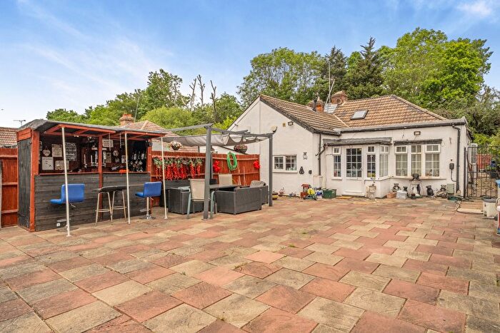 2 Bedroom Semi-Detached Bungalow For Sale In Victoria Bungalows, Sidcup, Kent, DA14