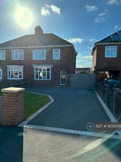 3 Bedroom Semi-Detached House To Rent In Flixborough Road, Burton-Upon-Stather, Scunthorpe, DN15