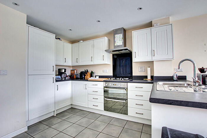 3 Bedroom Town House To Rent In Great High Ground, St Neots, PE19