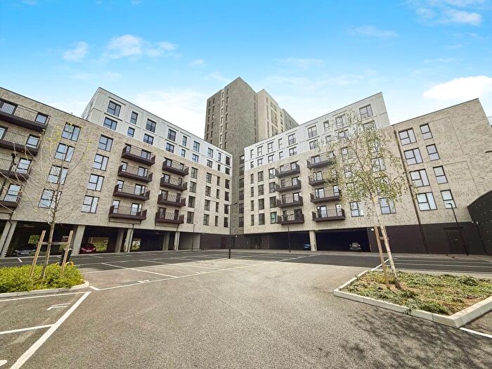 2 Bedroom Apartment To Rent In Burnt Mill, Harlow, CM20