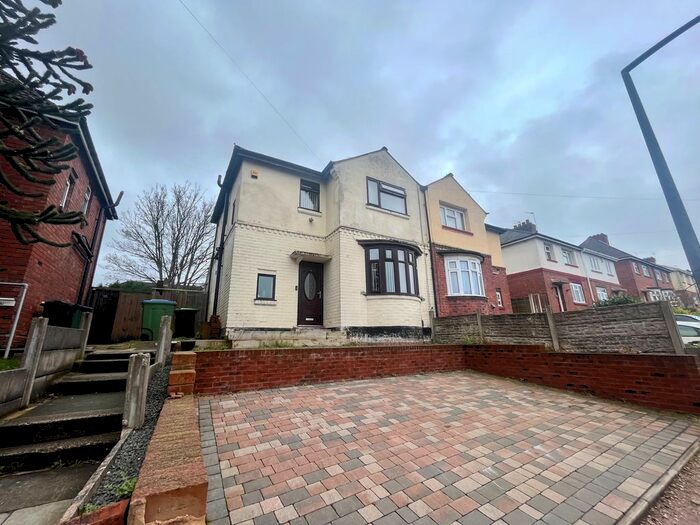 3 Bedroom Property To Rent In Pryor Road, Oldbury, B68