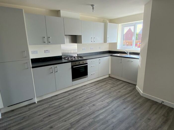 3 Bedroom House To Rent In Dove Lane, Skylarks Grange, DN6