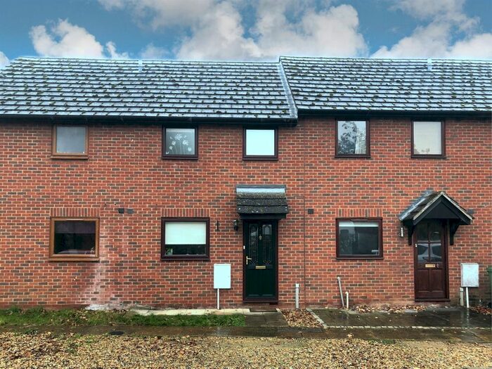 2 Bedroom Terraced House For Sale In Queens Row, Duxford, Cambridge CB22