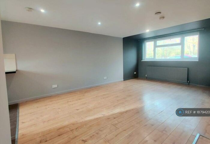 Studio To Rent In Harrow Road, Wembley, HA0