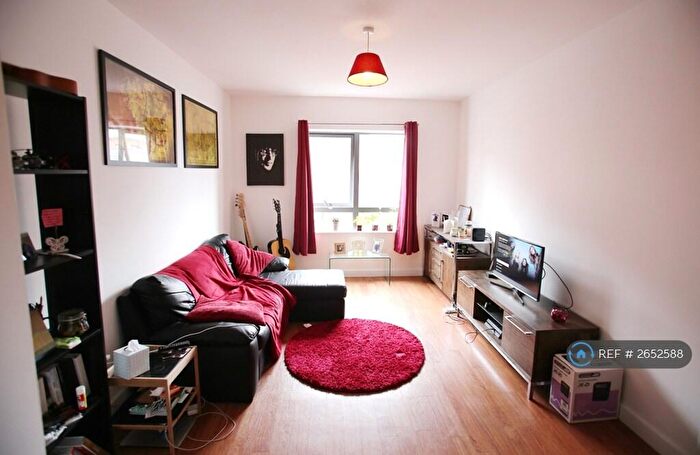 1 Bedroom Flat To Rent In Sharp Street, Manchester, M4