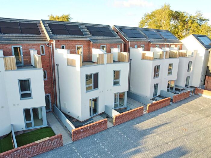 3 Bedroom Property For Sale In St. Nicholas Road, Beverley, HU17