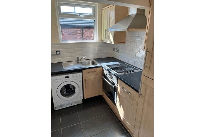 1 Bedroom Flat To Rent In York Road, Edgbaston, Birmingham, B16