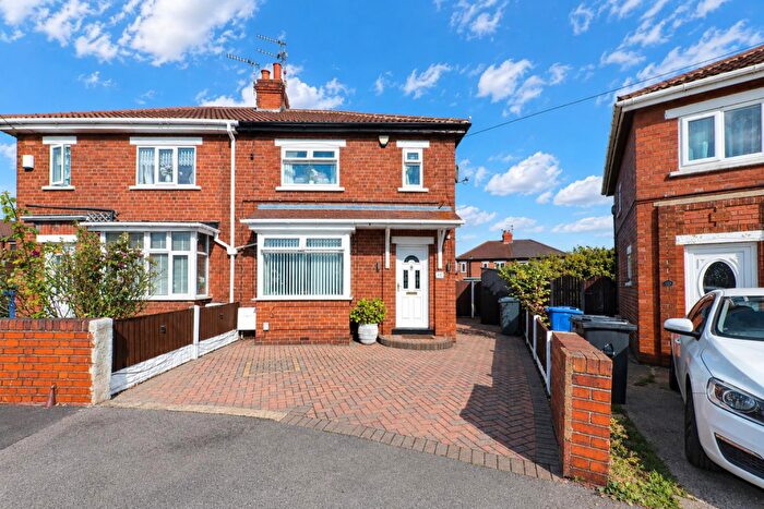 2 Bedroom Semi-Detached House For Sale In Thomson Avenue, Balby, Doncaster, DN4