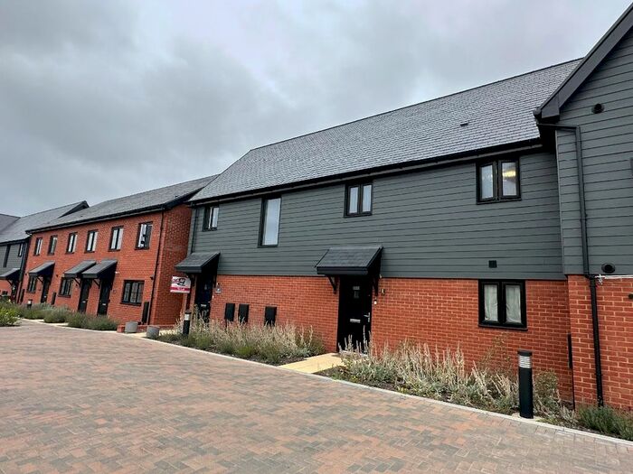 2 Bedroom Flat To Rent In Greenfield Way, Hampton Water, Peterborough, PE7