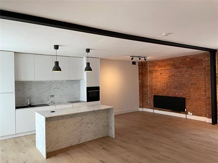 2 Bedroom Apartment To Rent In Hucknall Road, Nottingham, Nottinghamshire, NG5