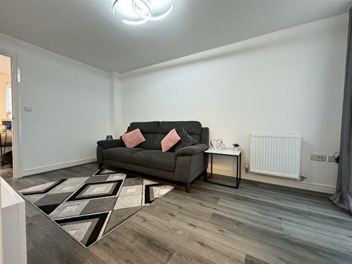 2 Bedroom Terraced House For Sale In Brookfield Drive, Stanford-le-Hope, SS17