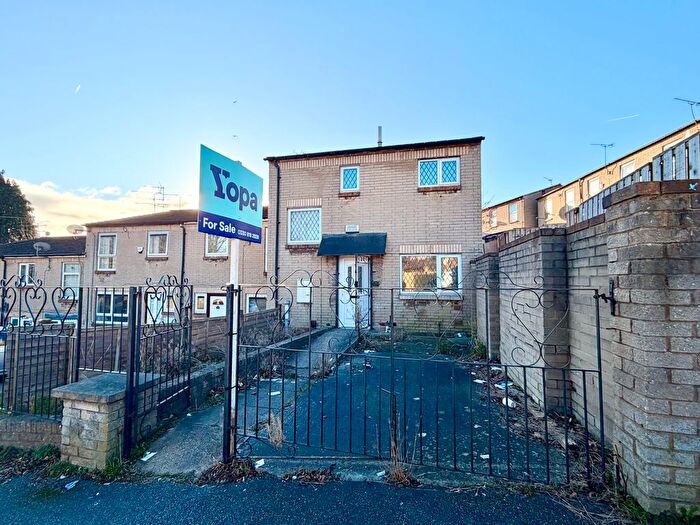 2 Bedroom End Of Terrace House For Sale In Carwood Road, Sheffield, S4