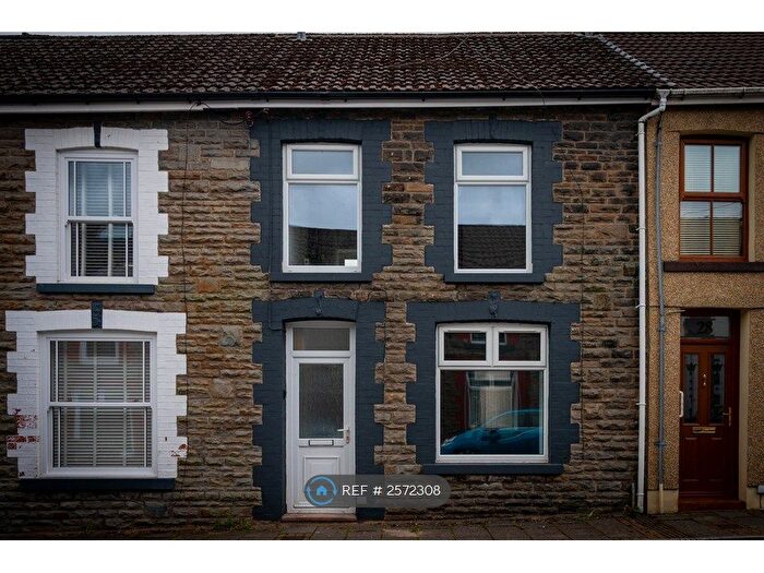 3 Bedroom Terraced House To Rent In Clarence Street, Ton Pentre, Pentre, CF41