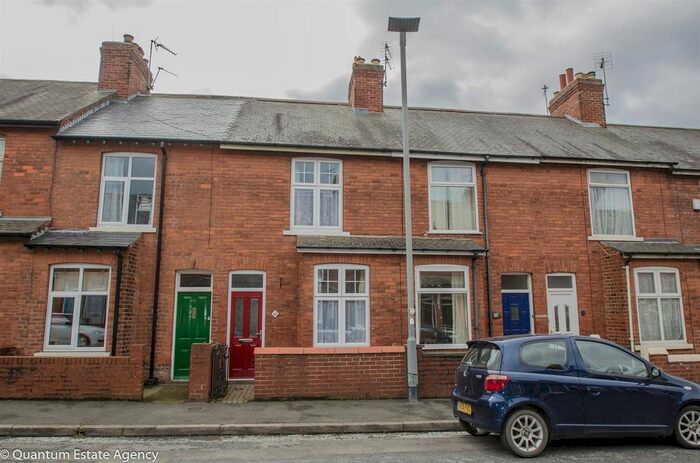 3 Bedroom Terraced House To Rent In Balmoral Terrace, York, YO23