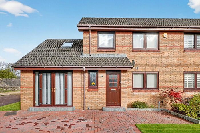 3 Bedroom Semi-Detached House For Sale In Rosebery Court, Kilbirnie, KA25