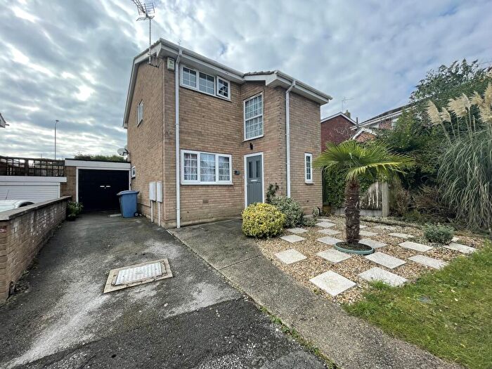 3 Bedroom Detached House To Rent In Santon Road, Forest Town, NG19