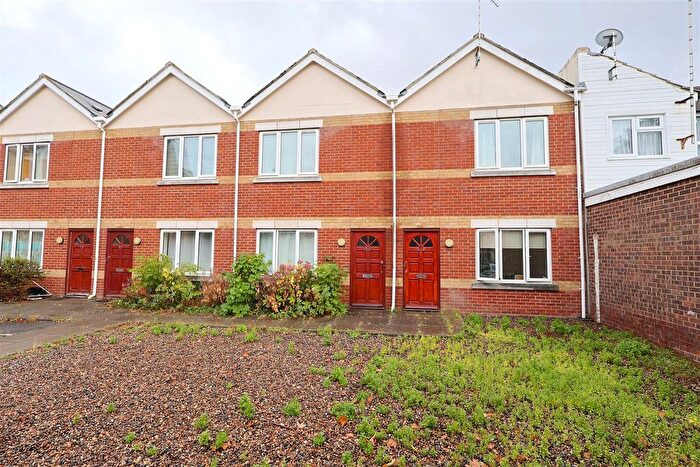 1 Bedroom Maisonette To Rent In Trafalgar Court, Trafalgar Street, Gillingham, ME7
