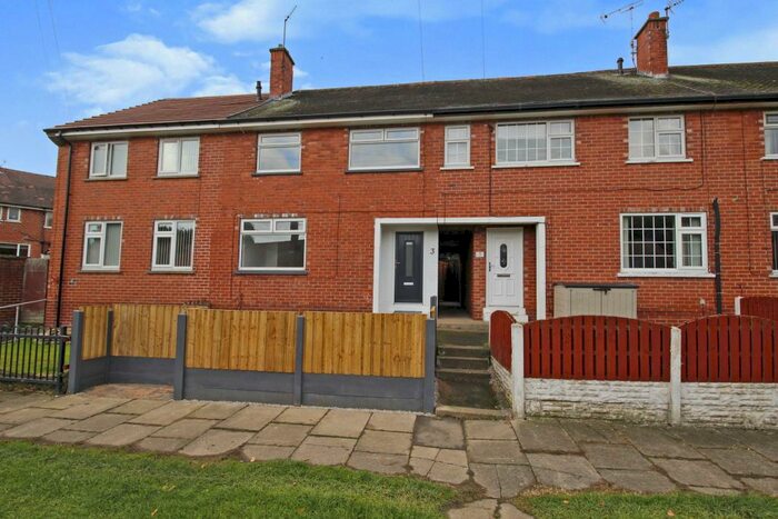 3 Bedroom Terraced House To Rent In Pepper Close, Rotherham, South Yorkshire, S61