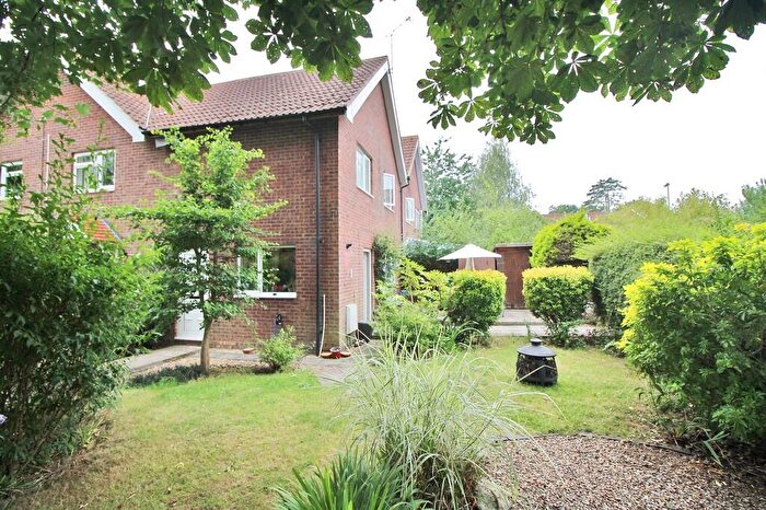 2 Bedroom End Of Terrace House For Sale In Durrants Gardens, Rowlands Castle, PO9