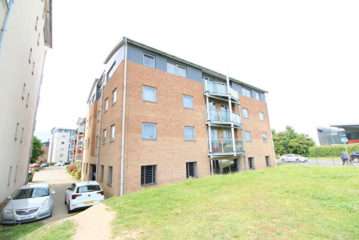 2 Bedroom Apartment To Rent In St James Place, De Grey Road, CO4