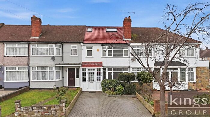 4 Bedroom Terraced House For Sale In Tynemouth Drive, Enfield, EN1