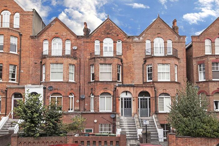 2 Bedroom Flat To Rent In Greencroft Gardens, South Hampstead, NW6
