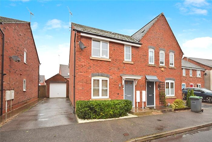 3 Bedroom Semi Detached House For Sale In Sylvan Avenue, Kirkby-In-Ashfield, Nottingham, Nottinghamshire, NG17