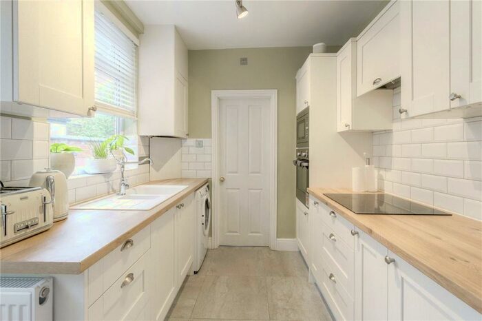 3 Bedroom Terraced House To Rent In Whitworth Road, Abington, Northampton, Northamptonshire, NN1