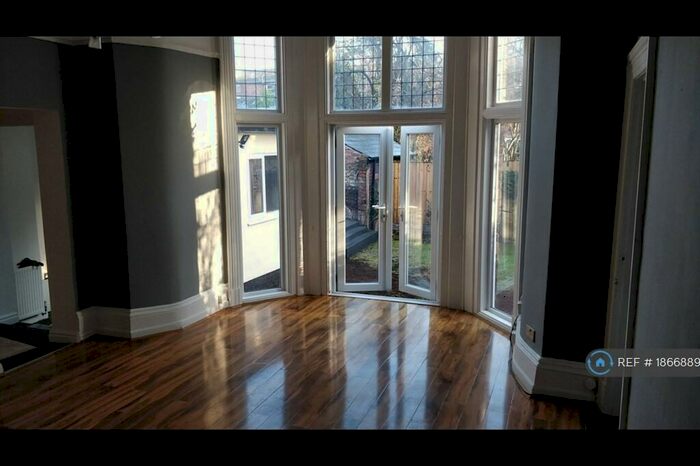 2 Bedroom Flat To Rent In Victoria Road West, Liverpool, L23