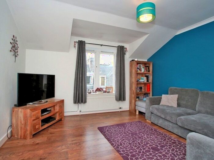2 Bedroom Flat To Rent In Claremont Street, West End, Aberdeen, AB10