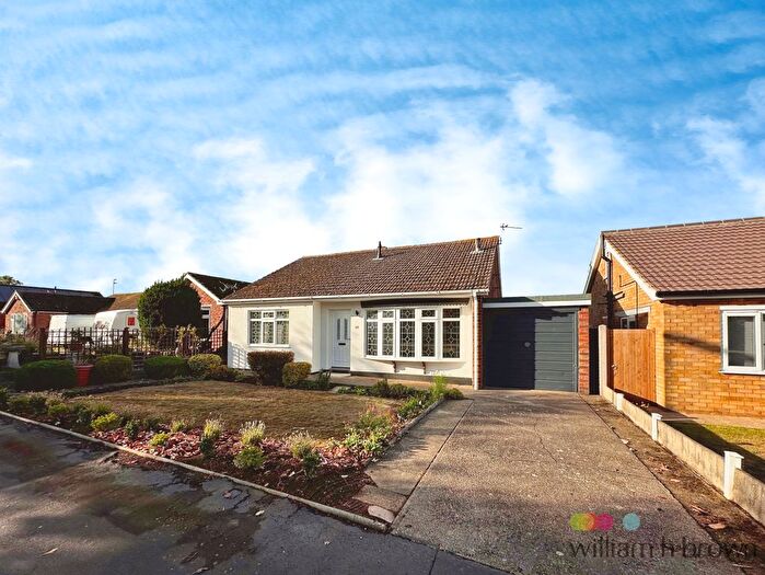 3 Bedroom Detached Bungalow To Rent In Greenfields, Nettleham, Lincoln, LN2
