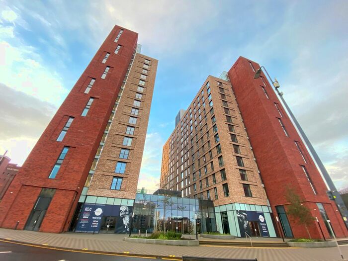 2 Bedroom Flat To Rent In No Old Trafford, Wharf End, Trafford Park, Manchester, M17