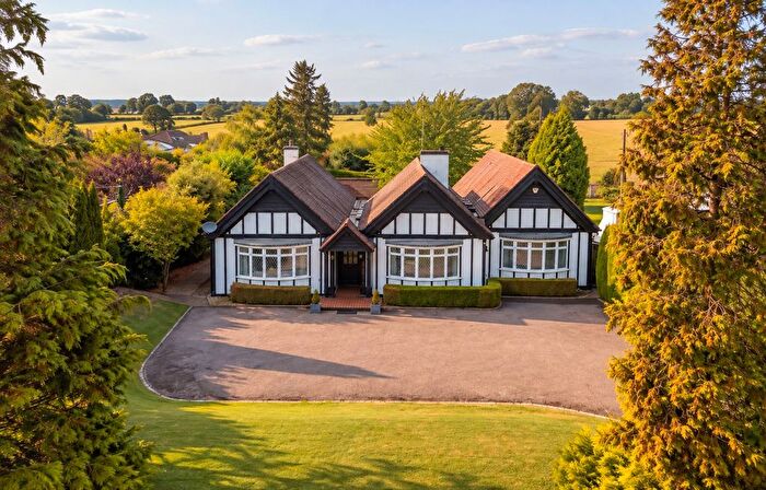 4 Bedroom Detached Bungalow For Sale In Ellesborough Road, Butlers Cross, HP17