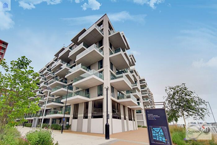 2 Bedroom Flat To Rent In Fairwater House, Royal Wharf, E16