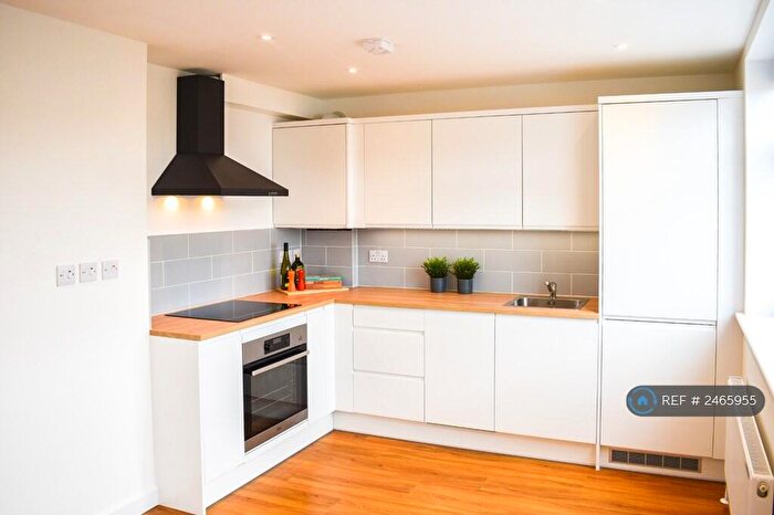 2 Bedroom Flat To Rent In Stafford Road, London, CR0