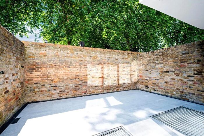 5 Bedroom House To Rent In Meadowbank, Primrose Hill, NW3