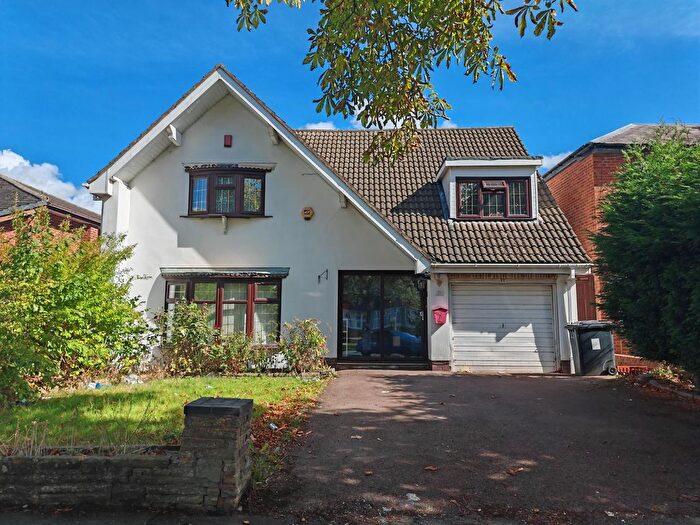 4 Bedroom Detached House For Sale In Rowlands Road, Birmingham, B26