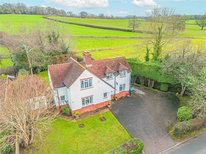 3 Bedroom Detached House For Sale In Cold Ash Hill, Cold Ash, Thatcham, Berkshire, RG18