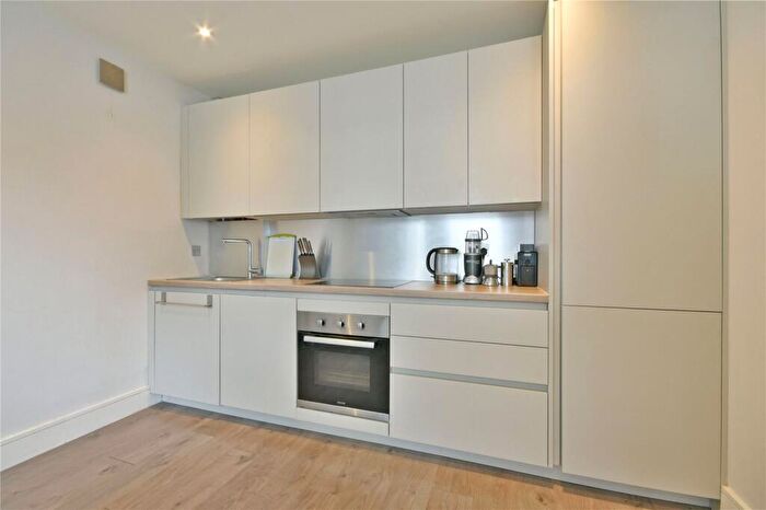 2 Bedroom Flat To Rent In West End Lane, West Hampstead, NW6