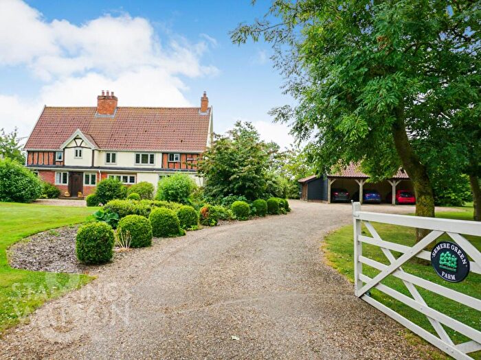 5 Bedroom Detached House For Sale In Semere Green, Pulham Market, Diss, IP21