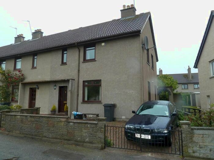 3 Bedroom Terraced House To Rent In Montrose Drive, Garthdee, AB10