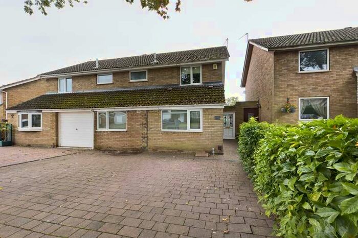 3 Bedroom Semi-Detached House To Rent In Ryeland Road, Duston, Northampton, NN5