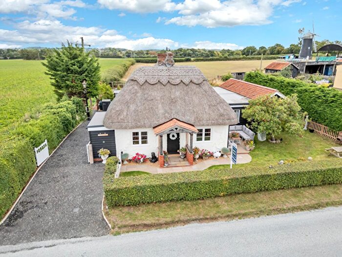 4 Bedroom Cottage For Sale In Pakenham, Bury St. Edmunds, Suffolk, IP31