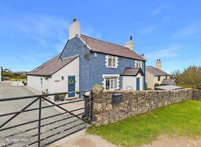 4 Bedroom Cottage For Sale In Halkyn, Flintshire, CH8