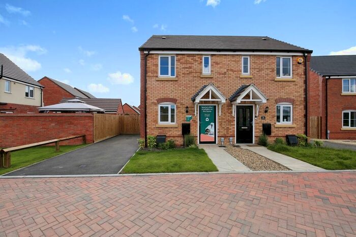 2 Bedroom Semi-Detached House For Sale In Herring Road, Weston, Spalding, PE12