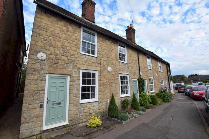 1 Bedroom Terraced House To Rent In West Street, Harrietsham, Maidstone, ME17