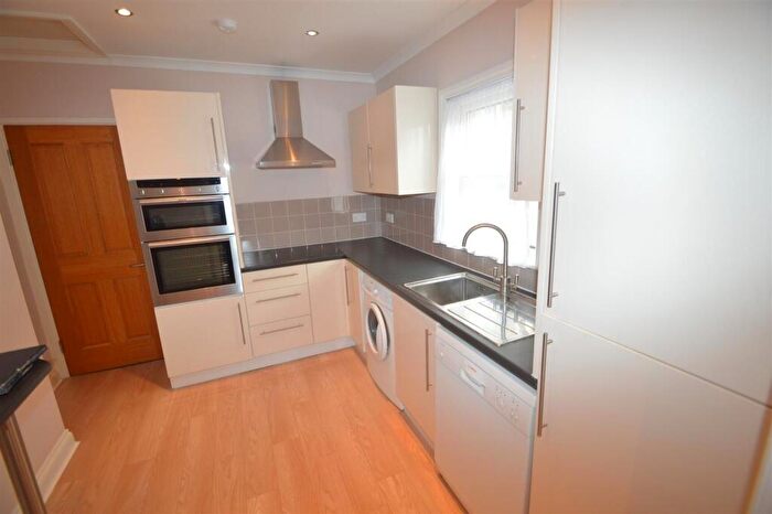 3 Bedroom Property To Rent In Gurney Close, Barking, IG11