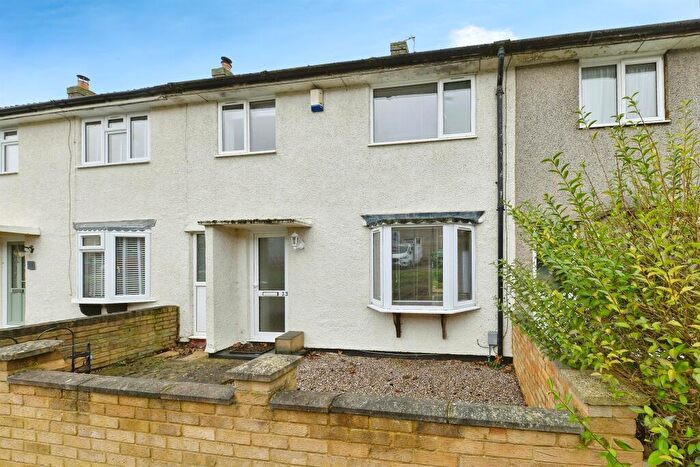 3 Bedroom Terraced House For Sale In The Noke, Broadwater, Stevenage, SG2