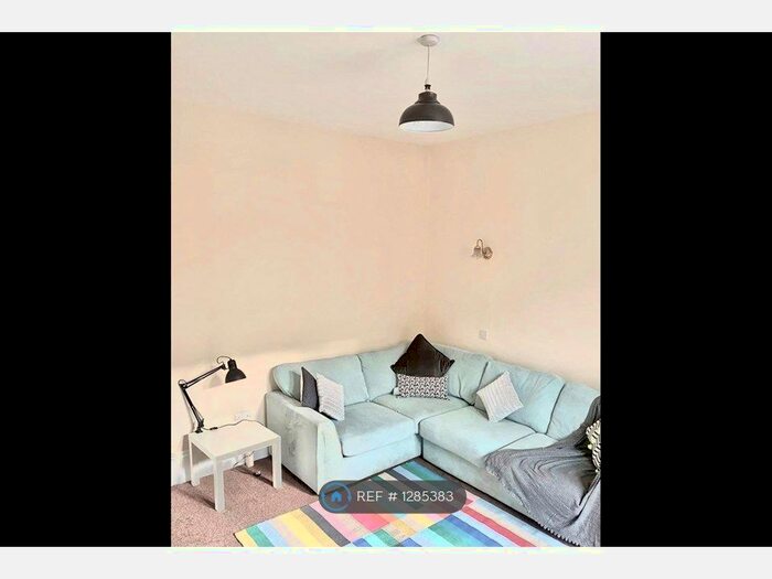 2 Bedroom Flat To Rent In Glasgow, Glasgow G51